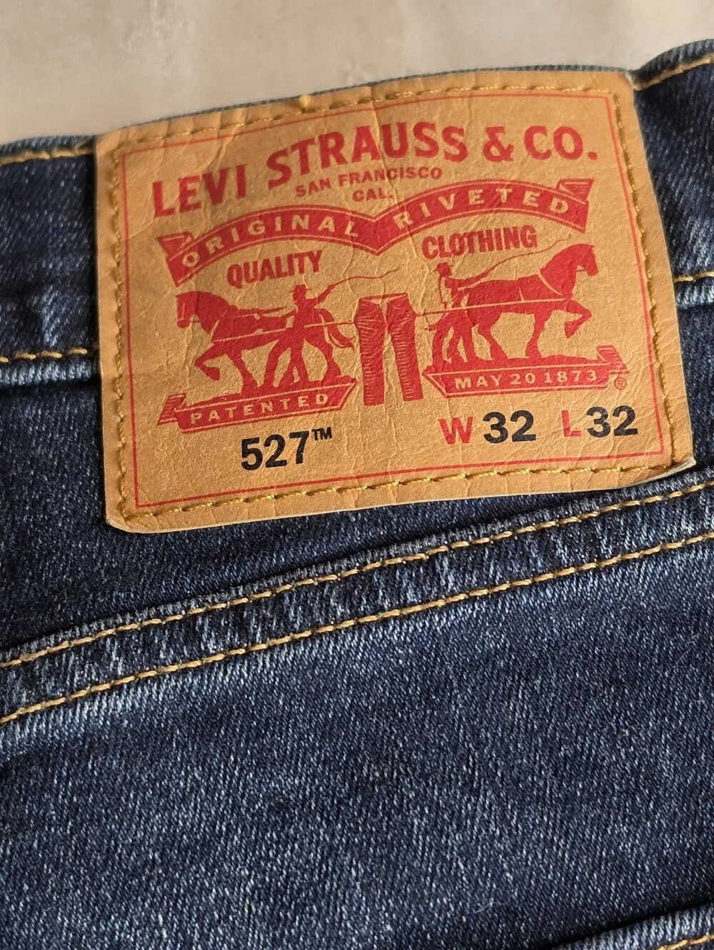 Levi’s 527 Men’s W32 L32 Dark Wash Slim Bootcut Jeans Denim